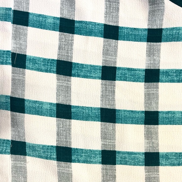 🍭 3/$20 Zara turquoise &white plaid tartan quarter sleeve top with front pockets - Picture 8 of 11